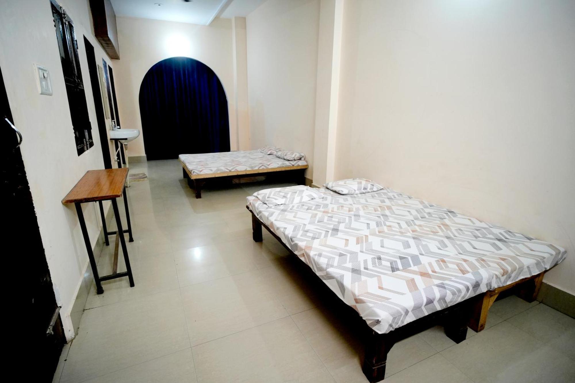 Banaras Gully House 500 Ft From The Ghats Varanasi Luaran gambar